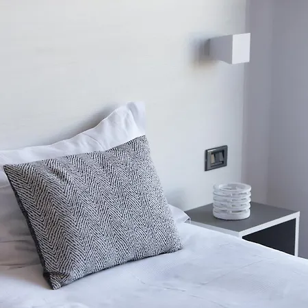 - Bianca ヴィラ ソレント