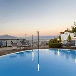 Villa - Bianca Sorrent